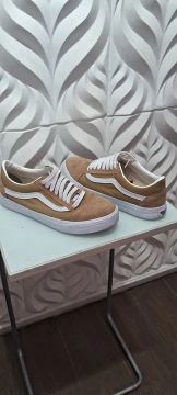 Vans persona