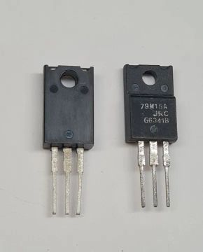 Regulador de tensão LM7815/ LM7915