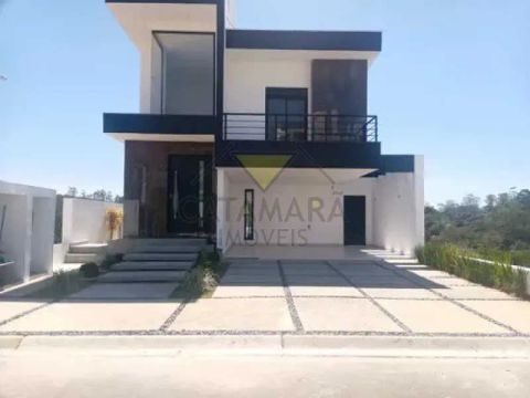 Sobrado Alto Padrão à Venda no Condomínio Residencial Veneza I, Mogi das Cruzes - SP.