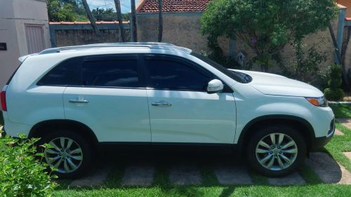 Kia Sorento 2012 - 2.4 - Completa 