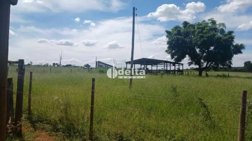Chácara disponível para venda na região rural em Uberlândia-MG