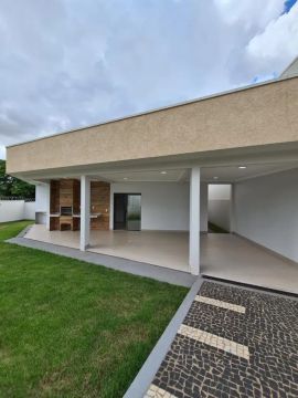 Casa de esquina no Faiçalville