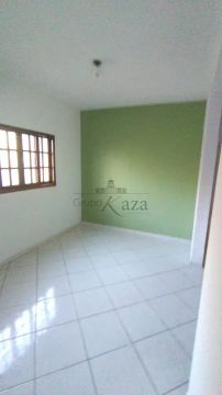 Aluga-se Casa/Sobrado no Bairro Bosque dos Ipês, São José dos Campos -  SP