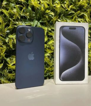 iPhone 15 Pro Max titanium 256gb