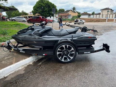 Jet Ski Sea-Doo RXT-XRS 300