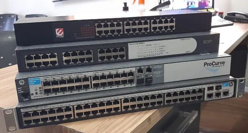 SWITCH 24 PORTAS 10/100MBPS
