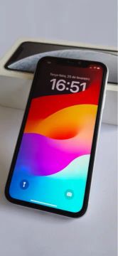iPhone Xr - 64GB - Seminovo