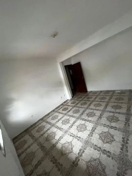 ALUGO CASA BAIRRO DEMOCRATA