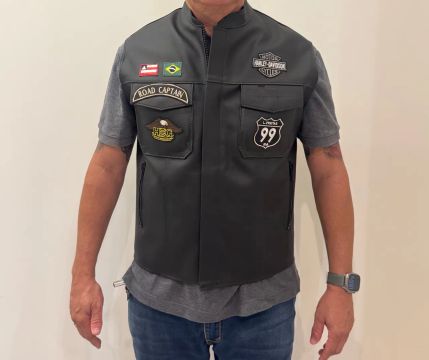 Colete em couro e Jaqueta Harley Davidson, Novíssimo , veste super bem