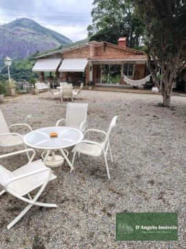 Casa- Petrópolis, Corrêas