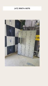armário de aço com 16 portas