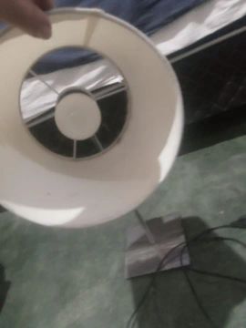 Lustre Moderno com Cúpula Branca