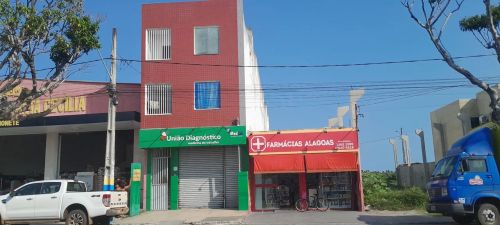 Comércio e apartamentos no mesmo prédio avenida principal da barra dos coqueiros
