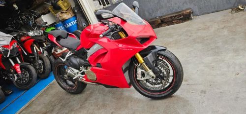 Sucata de moto para retirada de peças Ducati V4s 2019
