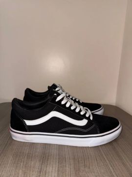 Tênis Vans Old Skool Black and White 