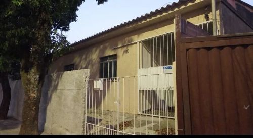 Casa em Além paraíba (Goiabal)