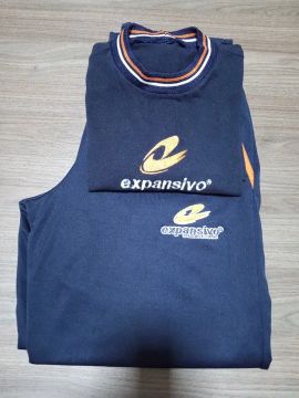 Farda colégio Expansivo conjunto camiseta e calça tamanho Grande unissex pouco uso.