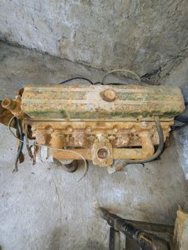 Motor de c10 6cc antigo - não entrego retirar no local . 