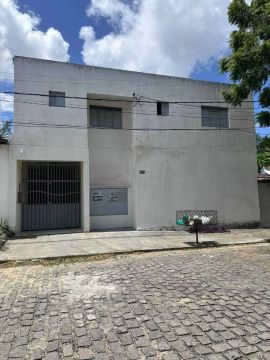 Edifício Residencial Para Vender com 13 Kitinetes no bairro Parque Jockei Clube em Parnami
