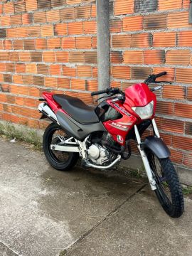 Falcon 400 2001 nova de mais 