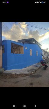 CASA NO NOVO PARAÍSO DE ESQUINA 