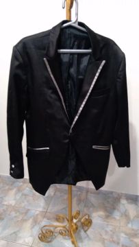 Blazer masculino preto seda 30 reais n. 50