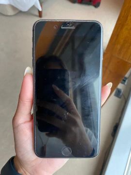 iPhone 8 plus com 128gb em estado de novo.