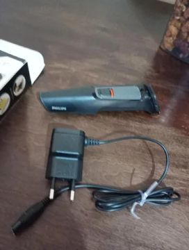 Vendo maquinas de cortar cabelo e barba