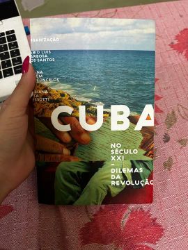 Cuba: No Século XXI livro usado