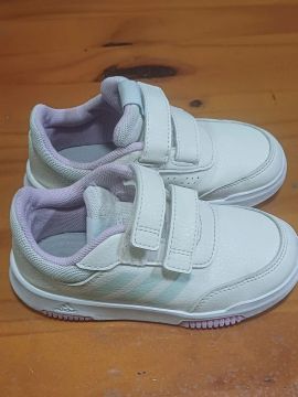 Tênis Adidas Infantil - 26 - Bem novo