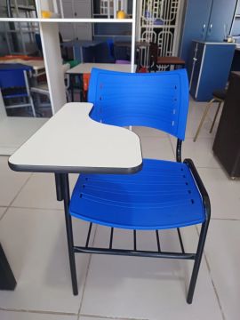 Cadeira escolar com prancheta - azul