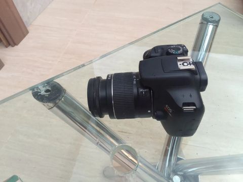 Câmera Canon EOS Rebel T6 3 mil disparos 18 mp estado de nova ela filma em alta resolução 