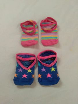 4 pares de meias para bebê
