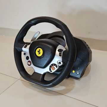 Volante Thrustmaster TX