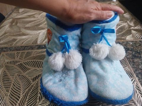 Pantufa Frozen - Tamanho 32/33