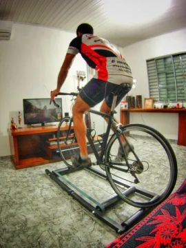Rolo de treino Roller Bike Black Force