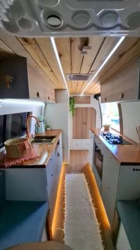 MOTORHOME Iveco Extralonga p/5 pessoas, bateria lítio, ar condicionado 12v