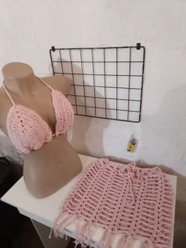 Biquíni e Saida com franjas Crochê Rosa