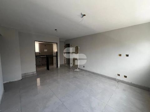APARTAMENTO 02 QURTOS COM ELEVADOR NO MANACÁS