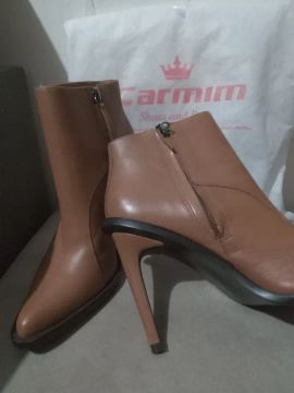 Bota feminina Carmim marrom