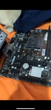 PLACA MÃE A320mH com defeito