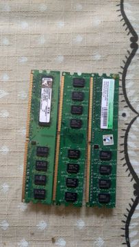 3x Memória RAM 2GB DDR3