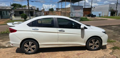 Vendo Honda City 1.5 automático ano 2016 modelo 2016 valor R$ 69.000,00 ceito proposta.