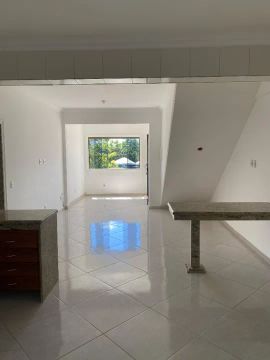 Alugo apartamento 110 mt2 com 2 suítes no Parque Aeroporto/Macae-RJ