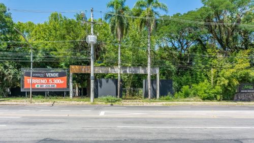 Venda de Terreno em Porto Alegre-RS, bairro Pedra Redonda com 5298m² Área Const. e 5298m² 