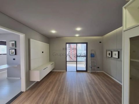 Oportunidade - Apartamento - Residencial Citta Dei Fiori - Vila Adyana - 3 Dormitórios - 1