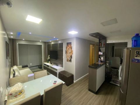 Apartamento no Condomínio Flores Parque do Carmo no Jardim São Cristóvão com 47m² 2 dormit