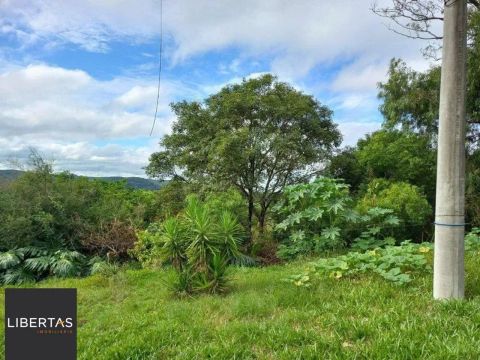 Terreno de 387 m² por R$ 180.000,00 na Rua Waldemar Ripoll - Prado - Santana do