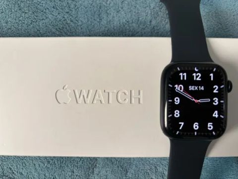 Apple Watch 8 44mm - Midnight - Bateria 92%