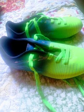 Chuteiras de Futebol Society - Verde e Preto